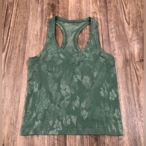 NWOT lululemon swiftly race length tank
